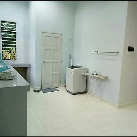Nikmat Homestay Taif Kuala Terengganu Bagian luar foto